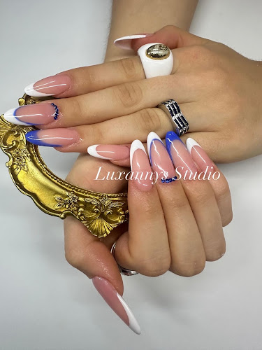 luxannys studio-uñas cerca de mi-manicura cerca de mi