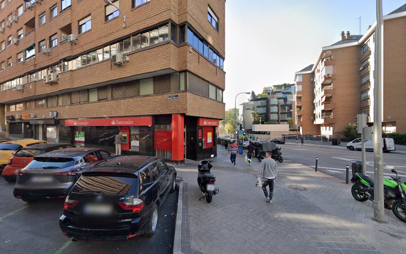 PROHEALTH STUDIO by Víctor Díaz