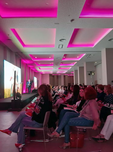 Maria Arribas Salón de Belleza