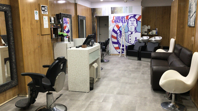 Barberia peluquería Carlos González GRX