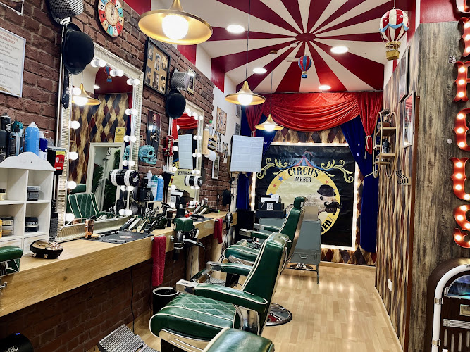 Circus Barber Sainz de Baranda