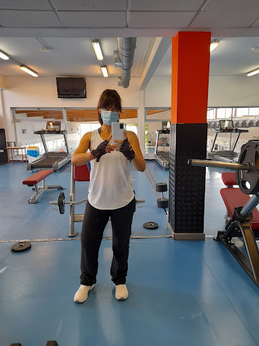 Adrián Molinero Entrenador Personal & Fitness Coach