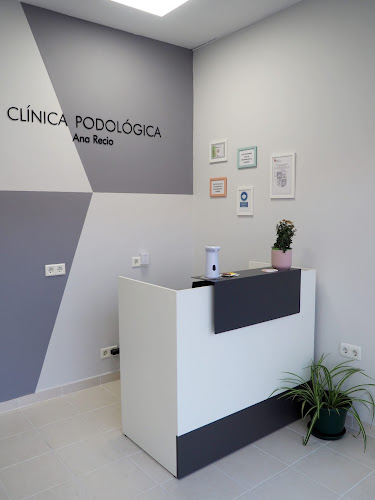 Clínica de Podología y Fisioterapia Ana Recio