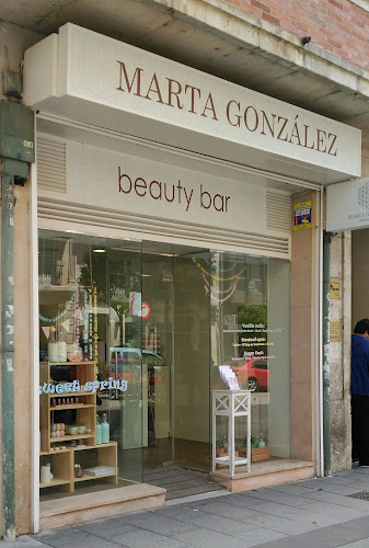 Marta González. Beauty Bar