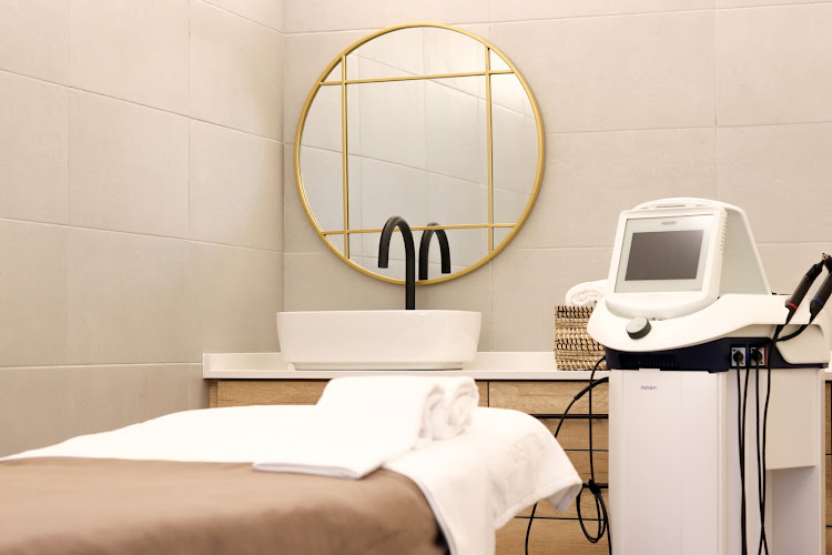 Medicina Estética Clínica CEMTRO