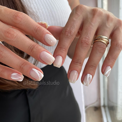 Tatis Nails Studio