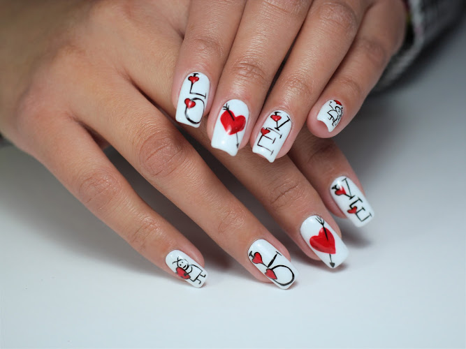 Daudova Beauty - Manicura Rusa, Uñas Acrílicas, Extensiones De Pestañas