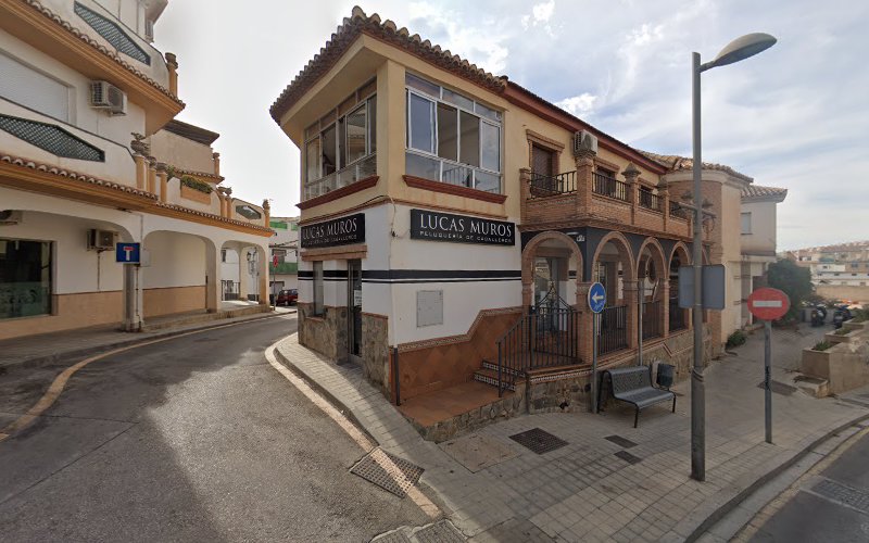 Lucas Muros Peluqueria De Caballeros