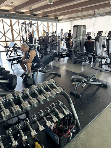 Centro Deportivo Municipal Escuelas de San Antón