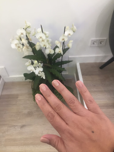 The Glow Nails Uñas Chamartin