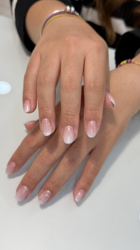 Opal Nails - Salón de Manicura y Pedicura Hortaleza Madrid