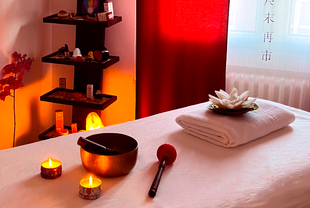 ANA MONTES MANOS DE VIDA