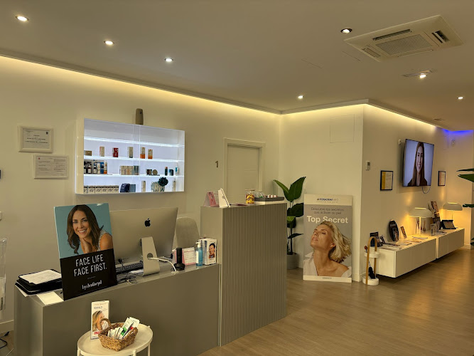 MiiTCLINIC Clínica Médico Estética