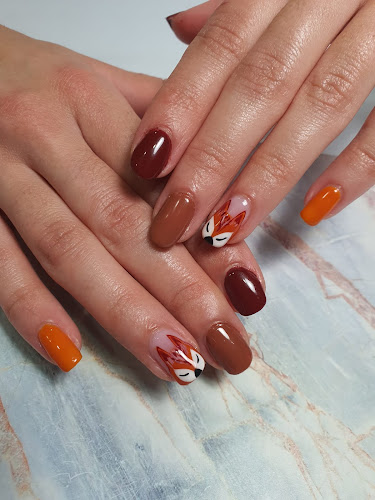 Gina - El arte en tus uñas - Valladolid