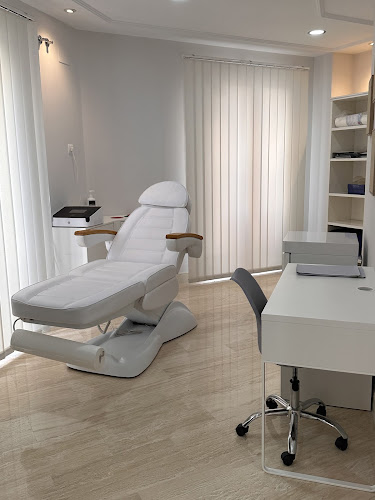 Clínica Estética Madrid | Glam Clinic by Dra Cristal