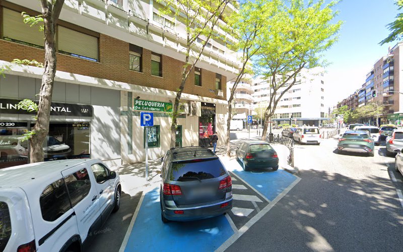 Peluquería de caballeros Luna