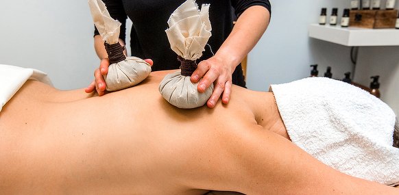 Sakura Bienestar & Essence