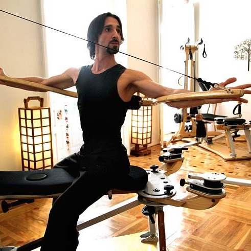 GYROTONIC Madrid - Centro de Movimiento Inteligente y Masaje Tailandés