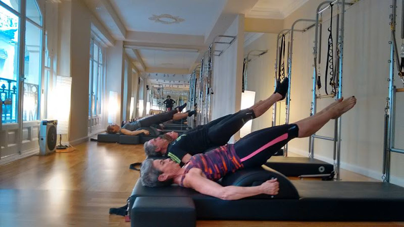 Master Pilates - Escuela Formación Instructores de Pilates. Directoras: Mabel Cabrera y Luisa Core