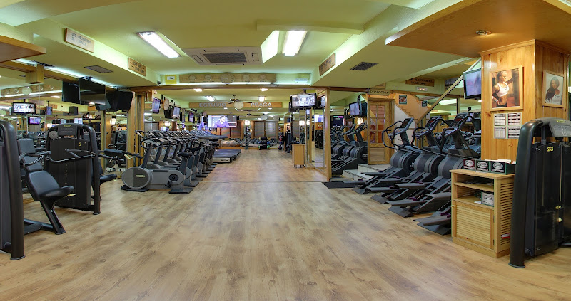 GIMNASIO ESTUDIO PRAGA